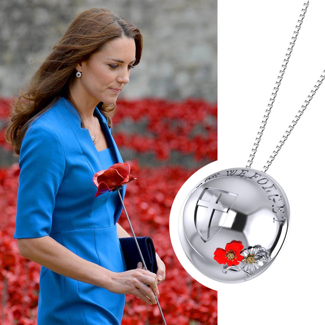 unique [lest we forget] helmet necklace brooch by one ,stunning masterpiece handcrafted 925 silver of British Spirit Dunkirk